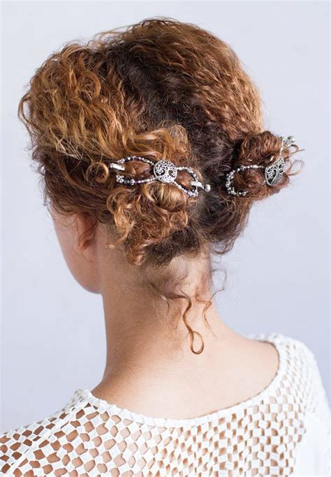 Best Hair Accessories For Cute Hairstyles With Curly Hair ~ Beautiful Life