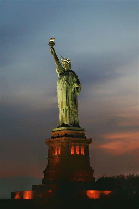 Statue Of Liberty · Free Stock Photo