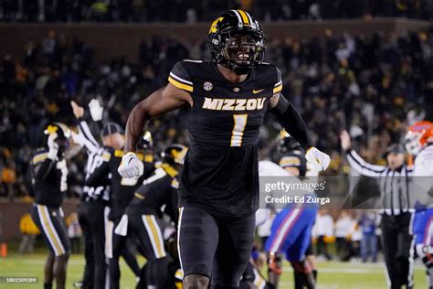 Defensive Back Jaylon Carlies Of The Missouri Tigers Celebrates A News Photo Getty Images
