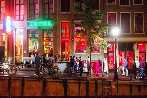 Offbeat Amsterdam Red Light District Walking Tour 2024