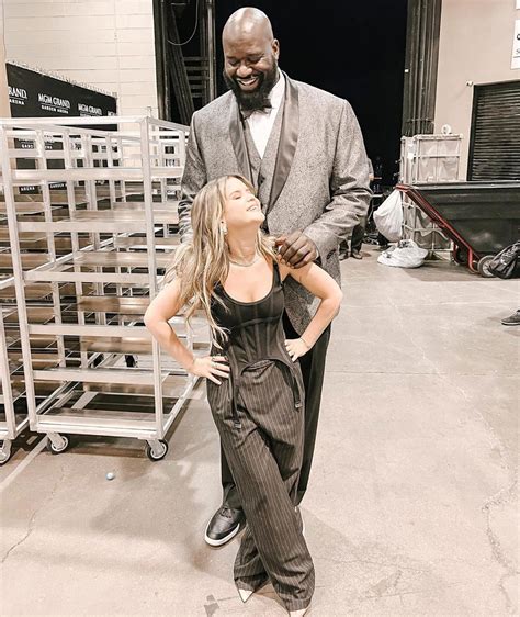 Maren Morris Shares Hilarious Photo With Shaquille Oneal That Shows