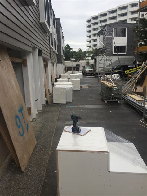 There are a wide range of traditional and modern finishes, shapes, colours and sizes to choose from. kitchen-cabinet-spraypainting2 - Kitchen Spray Painters