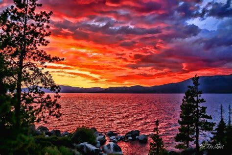 Beautiful Lake Tahoe At Sunset Beautiful Lakes Sunrise Sunset Sunset