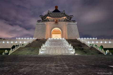 Chiang Kai Shek Memorial Hall Night