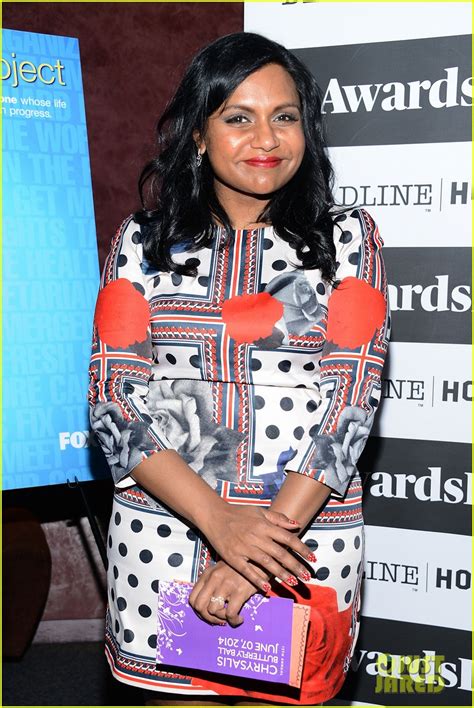 mindy kaling joins her mindy project cast for a special screening photo 3129610 mindy