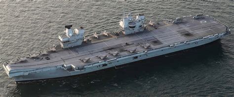 Jets On Deck Hms Queen Elizabeth Embarks The Largest Number Of F 35s