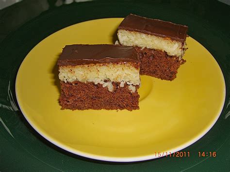 Rühre die milch, den kakao, das mehl und backpulver vorsichtig und kurz ein. Bounty-Mogel-Kuchen von Pumuckl alias Heike | Chefkoch.de