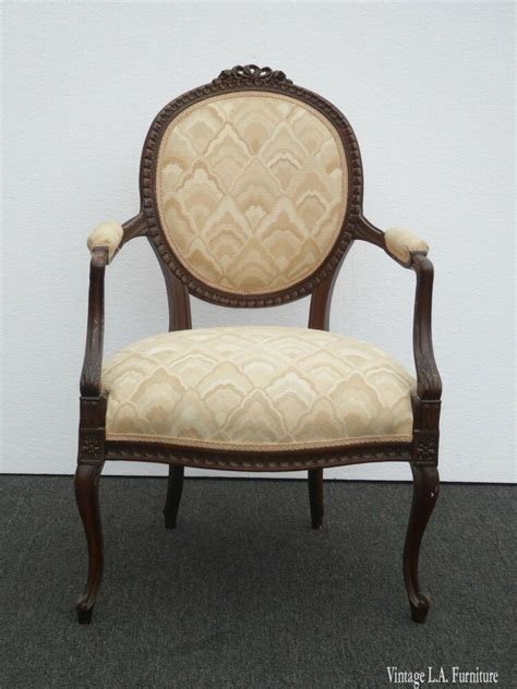 The french vintage style these chairs are made according to, can create a special interior of a lovely apartment. Antique Vintage French Provincial Ornately Carved Off ...