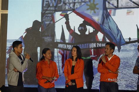 Ph Welcomes Home Filipino North Pole Marathon Finisher Louie