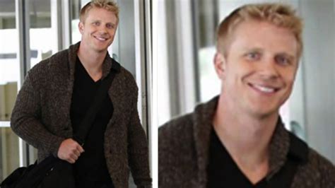Ex Bachelor And Virgin Sean Lowe Smiling And Banging Like A Champ