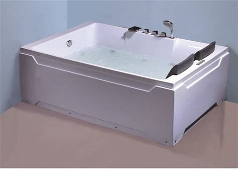 The small circular interior is. Square Freestanding Whirlpool Bathtubs , Whirlpool Jet ...