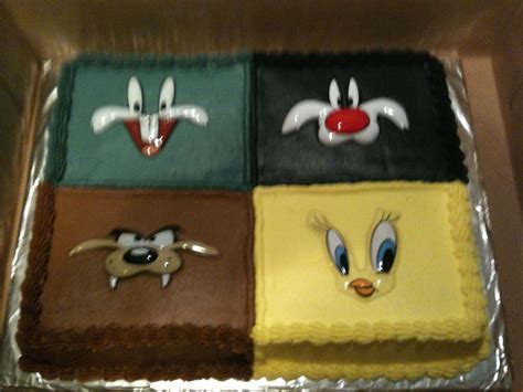 Looney Tunes Birthday Cake