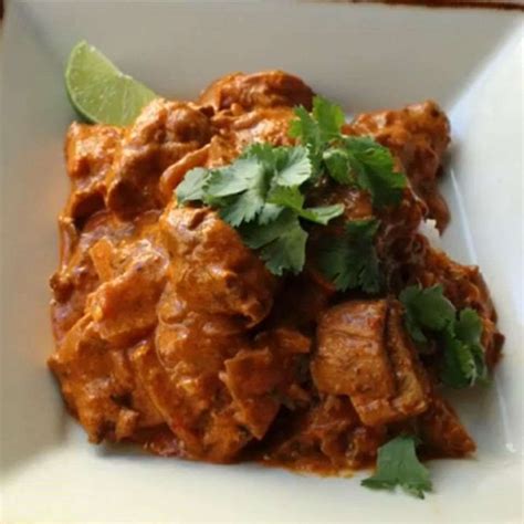 Hyper simple et accessible à tous, de quoi épater les convives. Le poulet tikka masala du Chef John | Recette (avec images) | Recette curry, Poulet tikka masala ...