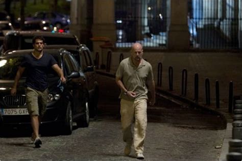 Egy ''törvénytisztelő polgár''.'' maradj is az mindig bármi nehéz és bármi népszerűtlen.igaz ügyed. Az igazság nyomában (2012) | Teljes filmadatlap | Mafab.hu