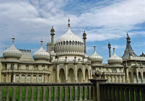40 Gorgeous Photos Of Royal Pavilion In Brighton England Boomsbeat