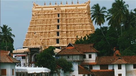 Padmanabhaswamy Temple Volg Ll Richest Temple Ll Dress Code Ll
