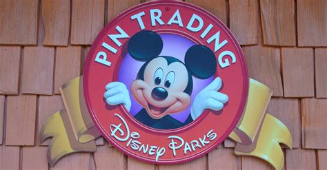 a beginners guide for pin trading at disney world