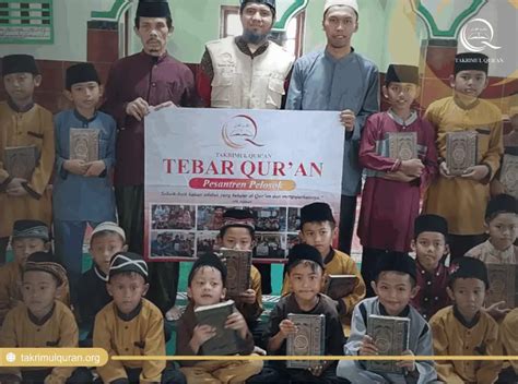 Bantuan Mushaf Al Qur An Untuk Majlis Ath Thohirin Sukabumi Yayasan