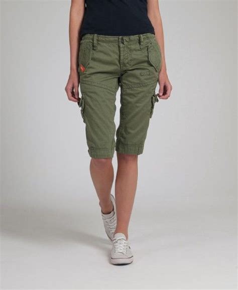 En pull&bear encontrarás 1 bermuda slim parches. BERMUDA (con imágenes) | Bermudas mujer, Ropa, Pantalones ...