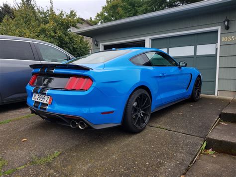 2017 Shelby Gt350 Grabber Blue With Black Stripes Blue Mustang