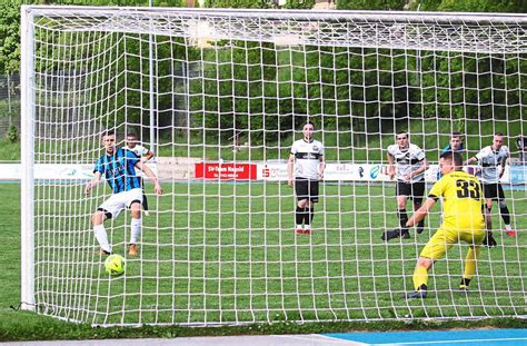 Fußball Landesliga Vfl Nagold Landet 60 Kantersieg Gegen Spvgg