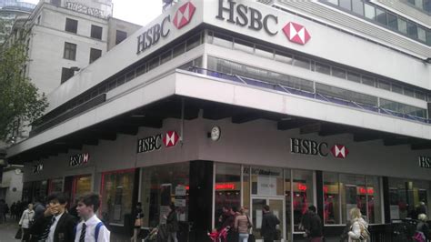 Hsbc Banks And Credit Unions 130 New Street City Core Birmingham
