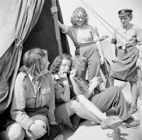 Pictures Of German Female Prisoners Of War In 1945 Vintage Everyday