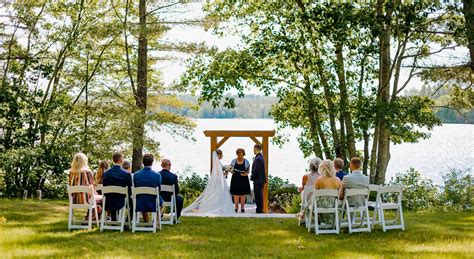 Small Wedding Venue In Maine Intimate Lakefront Ceremonies