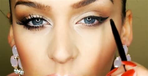 Kako Našminkati Oči Da Izgledaju što Veće Make Up Cromoda