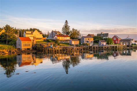 Maines 10 Prettiest Villages Outdoor Summer Maine