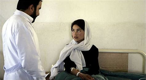 Third Afghan Girls School Experiences Sudden Illness The New York Times