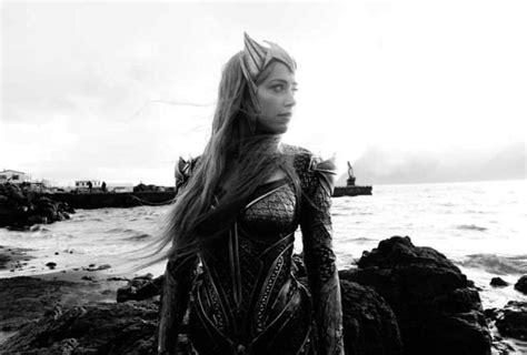 Amber heard was told to skip a justice league costume fitting because she lost too much weight over her divorce proceedings with johnny depp. JL: New image of Amber Heard as Mera. : DC_Cinematic