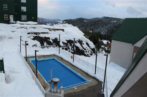 The most comprehensive list of lodgings available at mount washington alpine resort, vancouver island, british columbia. Mount Washington Accommodation: 305 - Paradise Ridge ...