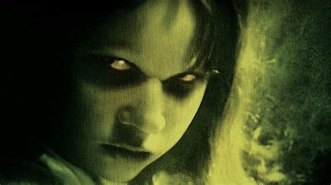 Hd Wallpaper Movie The Exorcist Linda Blair Regan Macneil