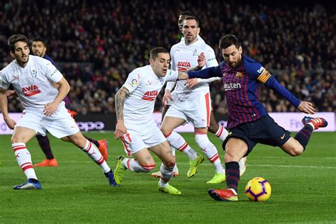 Lionel Messi Scores 400th La Liga Goal Against Eibar Barca Blaugranes