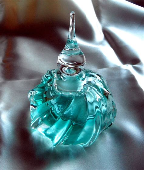 Vandermark Glass Perfume Bottle Perfume Bottle Art Beautiful