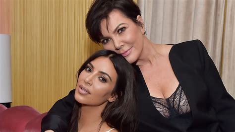 Kuwk Kim Kardashian Fans Cant Get Over How Much She Looks Like Mom