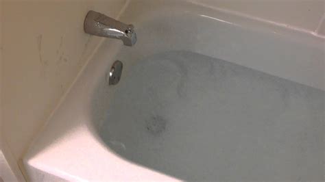 Draining A Whole Bathtub Full Of Water Youtube
