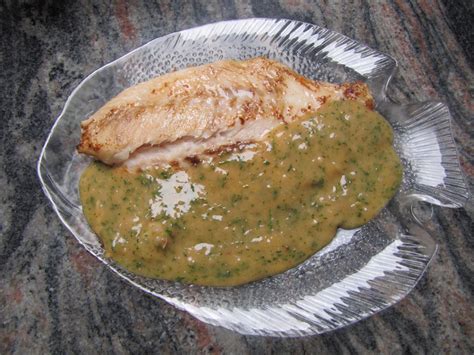 Filet de perche du Nil sauce à lorange sanguine