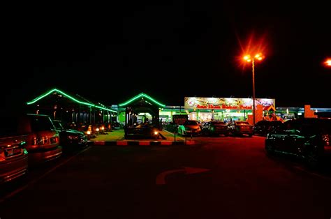 Tunas manja supermarket tanjung lumpur супермаркет 0,9 км. Dari Ana Ikan Bakar Petai Bangi ke Ana ikan Bakar Petai ...