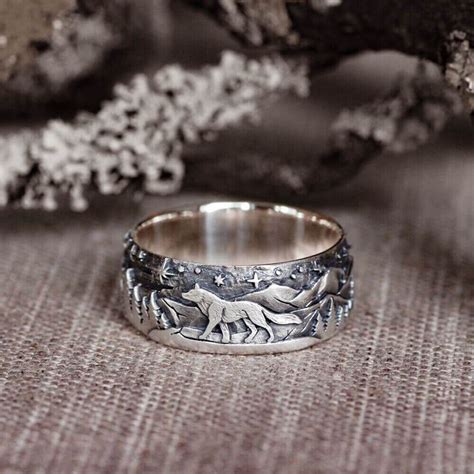 Loyal Wolf Pattern Alloy Embossed Ring Rings For Men Antique Silver