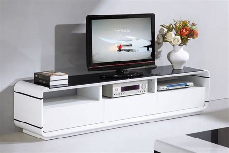 20 inches height x 77 inches width x 16.5 inches depth. Vista 2m High Gloss TV Unit | High gloss tv unit, Living ...