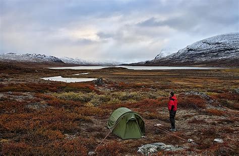 Kungsleden (king's trail) is a hiking trail in northern sweden, approximately 440 kilometres (270 mi) long, between abisko in the north and hemavan in the south. Kungsleden - Nordskandinavien: Der Wanderführer für ...