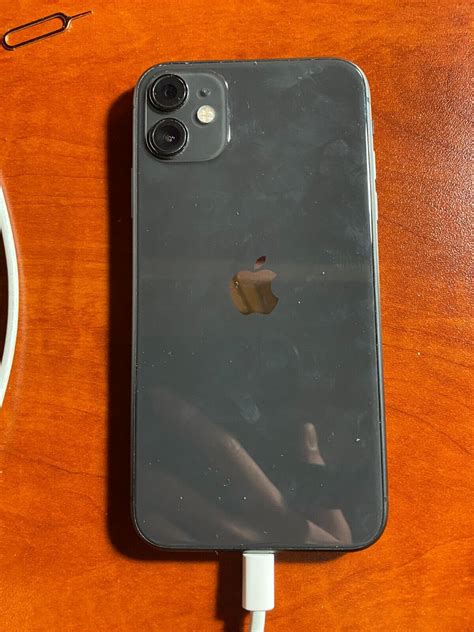 Apple Iphone 11 64gb Smartphone Black Unlocked Good For Parts