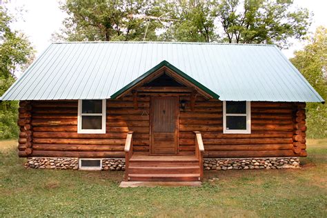 Tiny Rustic Log Cabin In The Woods Tiny House Pins