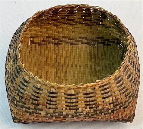 Lot Vintage Native American Cherokee Handwoven River Cane Basket