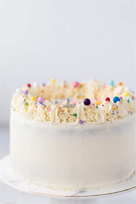 Check out our bts cake topper selection for the very best in unique or custom, handmade pieces from our украшения на торты shops. Chocolate Cake with Vanilla Buttercream - A Classic Twist