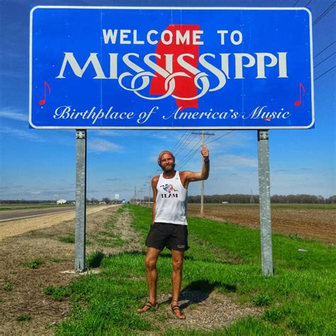 Real Life Forrest Gump Finishes Run Across America