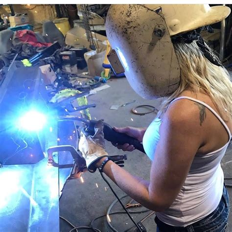Welding Jobs Near Me Mig Stainless Steel Aluminum Tig Welding Women Women Welder