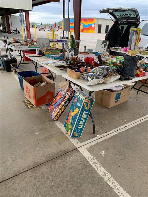 The outdoor market is coming... - Caesar Creek Flea Market